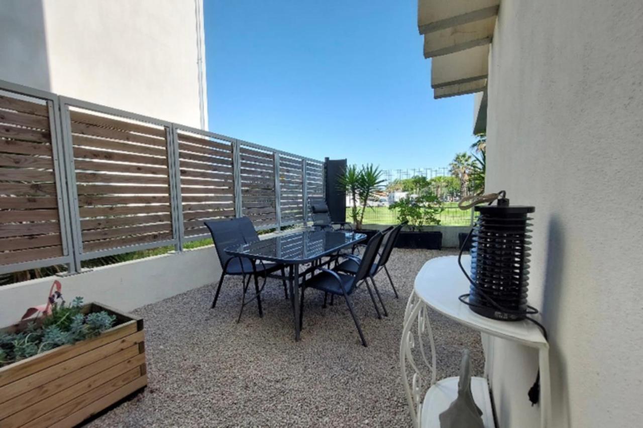 Escapade Au Soleil B002 Appartement 2 Chambres Dans Residence Sur La Plage 르그로뒤후아 외부 사진